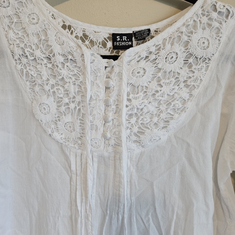 S & R Fashion 100 % Cotton White Lace Detail Women's Top Size Large. - Picture 3 of 13